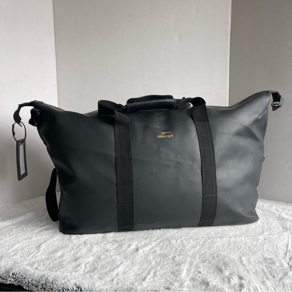 Slazenger Weekend Bag in Black
